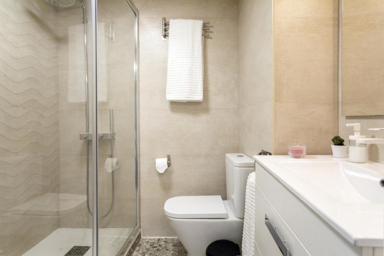 Rentcostadelsol Malagueta Miramar 말라가 외부 사진